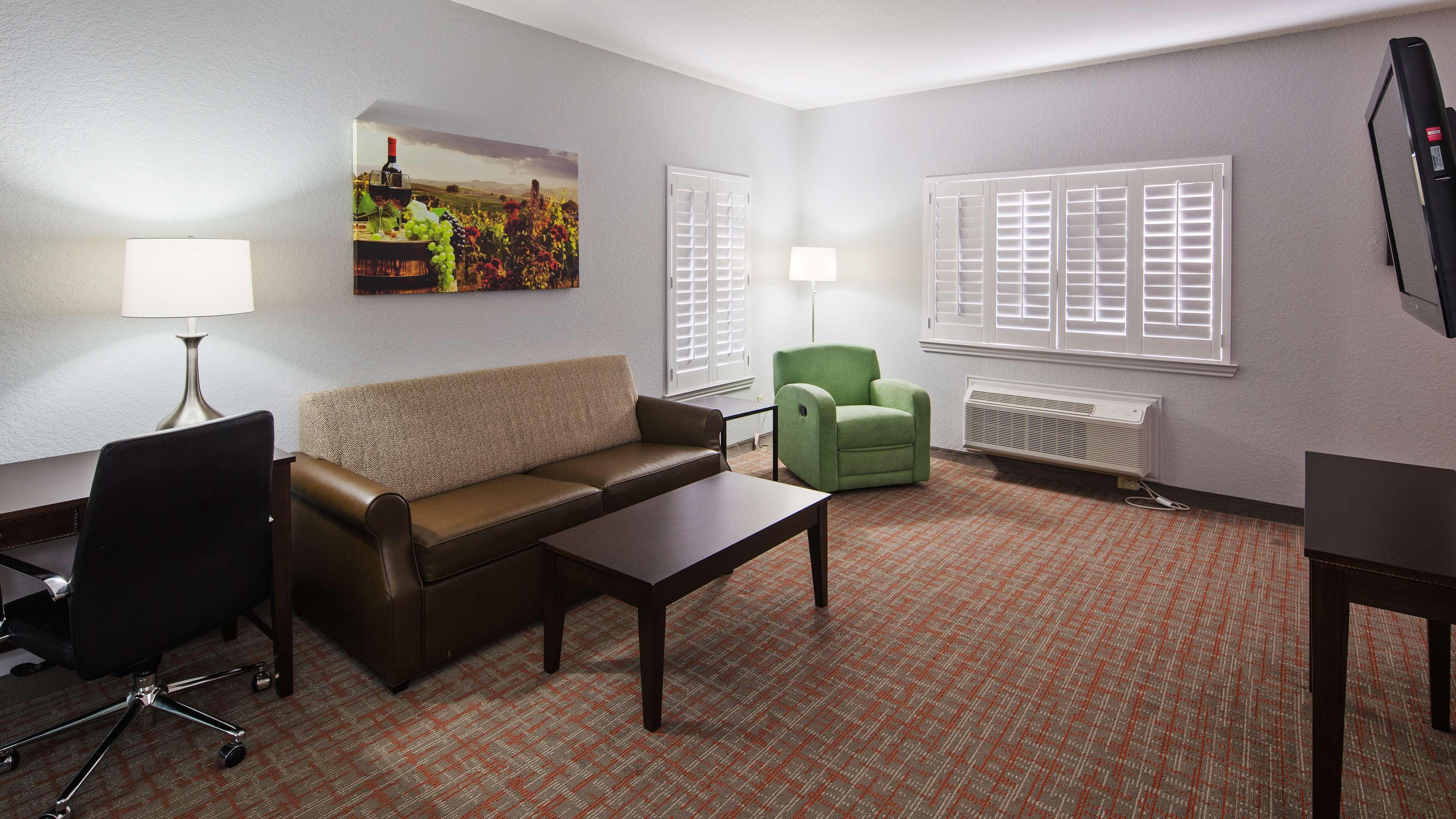 Best Western Plus Fredericksburg Exteriér fotografie