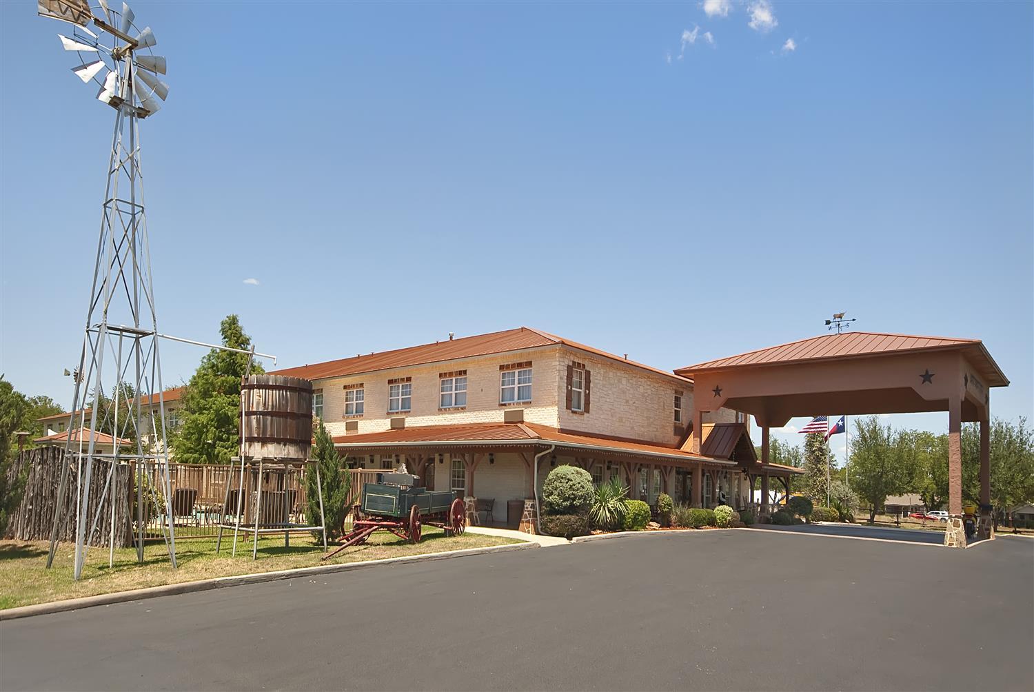 Best Western Plus Fredericksburg Exteriér fotografie
