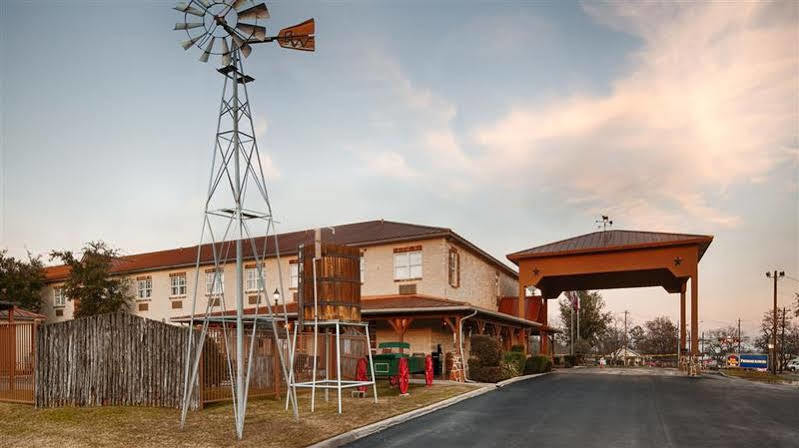 Best Western Plus Fredericksburg Exteriér fotografie